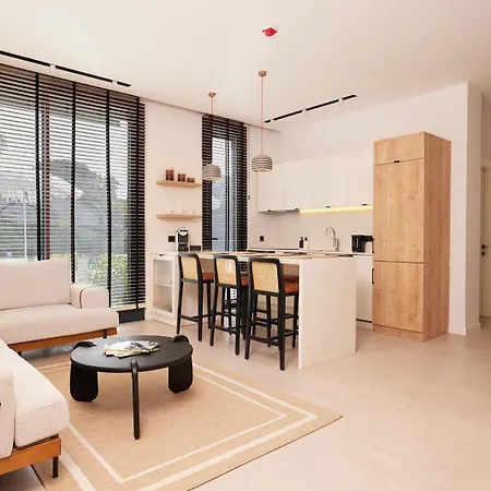 Privatunterkunft With Pool, 300 M To The In The Center Of Ilica